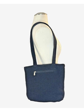 The Sak Crochet Shoulder Bag Purse Black Front Zip Pocket EUC